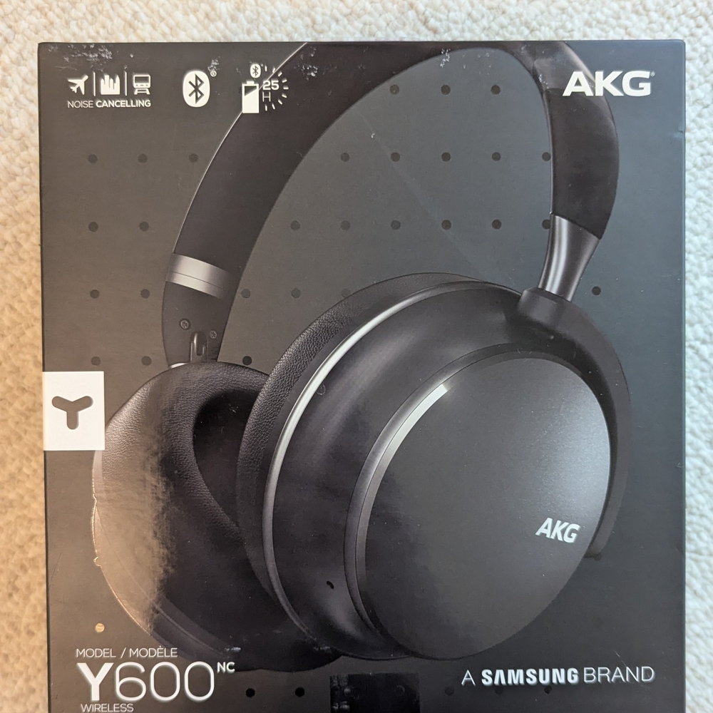 AKG Acoustics Y600NC Black Over-Ear Headphones